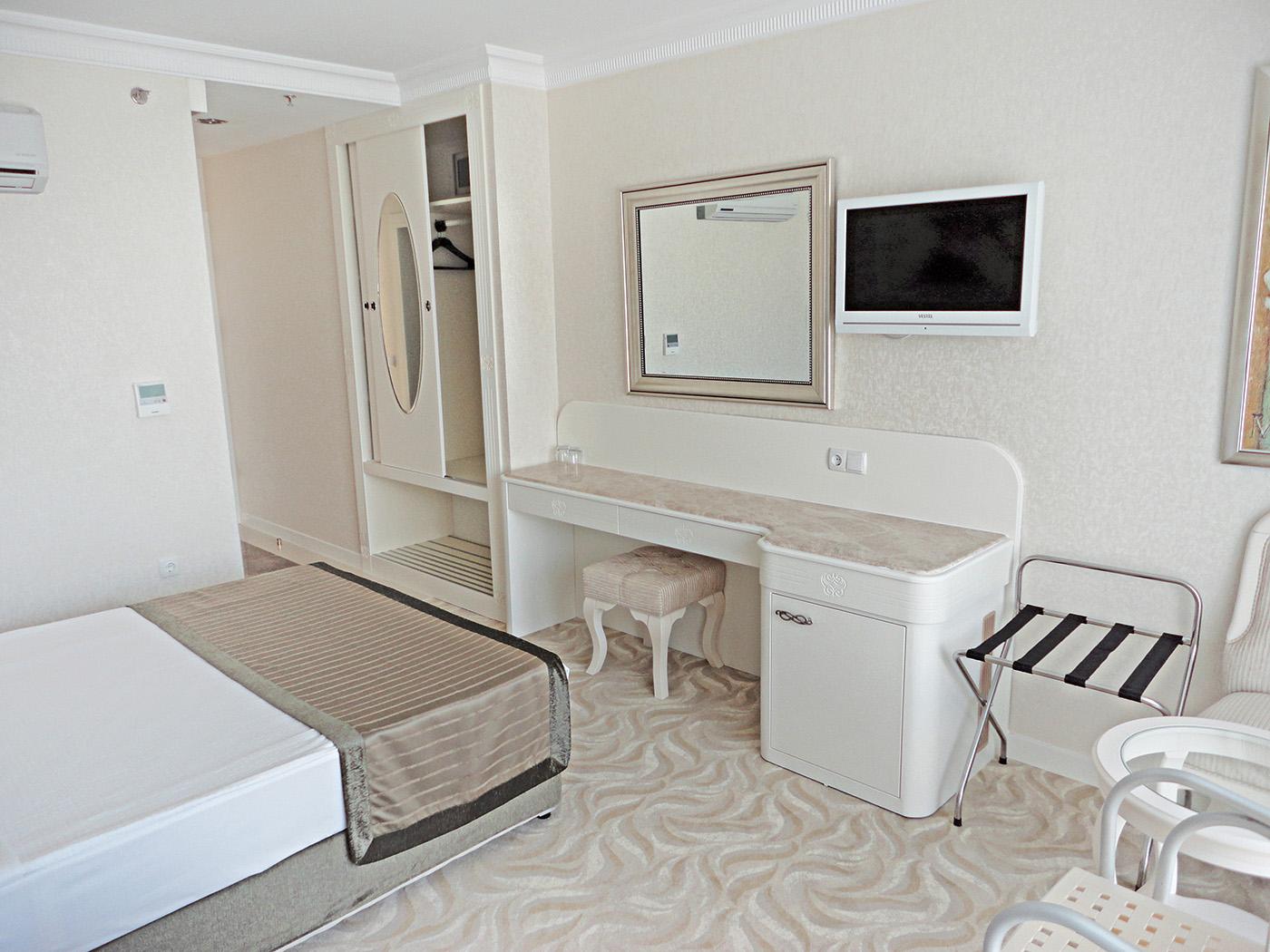 WHITE GOLD HOTEL — 15