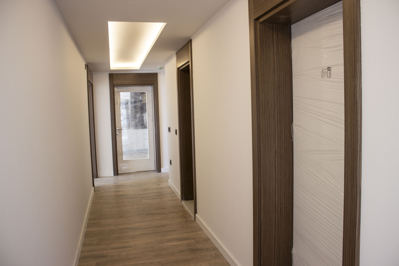 DANİA CITY — 8